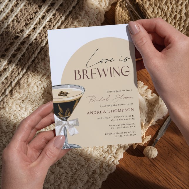 Espresso Martini Kärlek bryggs Bröllopsdusch Inbjudningar (Skapare uppladdad)