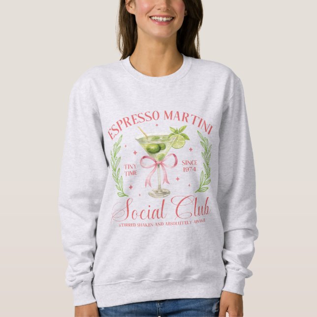 Espresso Martini Social Club. | Cozy Cocktail Love T Shirt (Framsida)