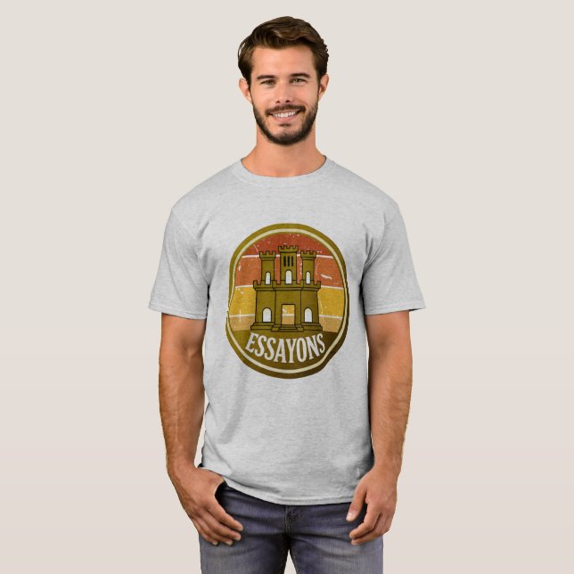 Essayons Engineer Castle Retro T-Shirt (Hel framsida)