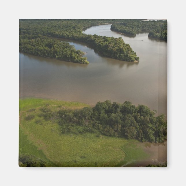 Essequibofloden, Guyanas längsta flod, och Magnet (Framsidan)