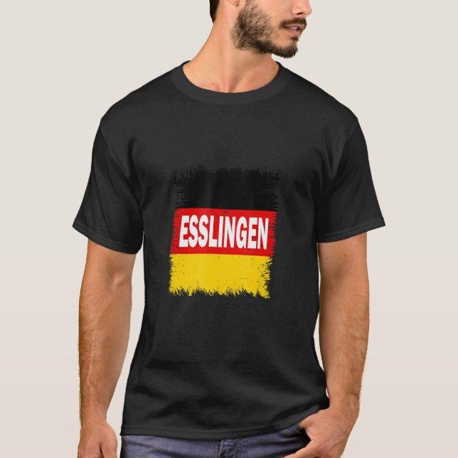 Esslingen Tyskland med tysk Flagga T Shirt (Framsida)