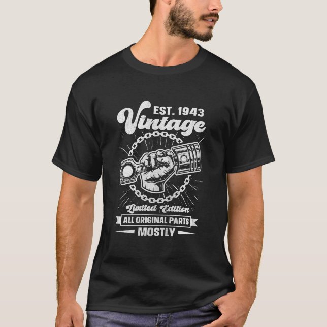 Est 1943 Alla Original P Car 80:e T Shirt (Framsida)