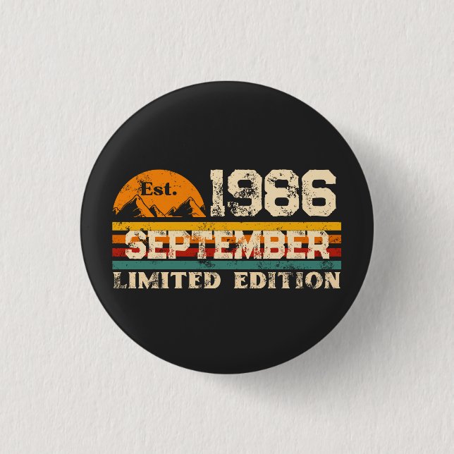 Est. September 1986 Begränsad Upplaga Skräddarsydd Knapp (Framsida)