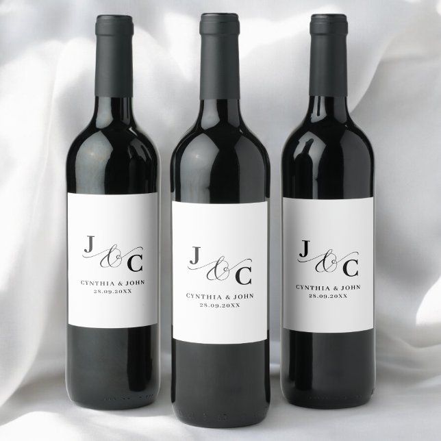 Et-tecken Monogram Bröllop Vinflaska Etikett (Ampersand monogram wine labels add a personal touch while elevating your wedding drinks.)