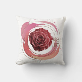 Eternal Bloom – A Rose Day Elegance Kudde