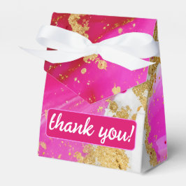 Etheral Elegance: Shock rosa Geode-Inspired Bröllo Presentaskar