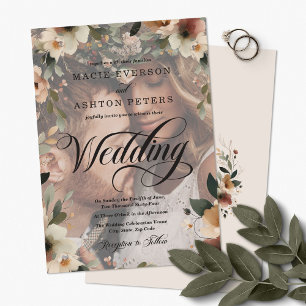 Etheral Elegance Wildblomfoto Overlay Bröllop Inbjudningar