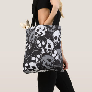 Etheral Enigma: Intricate Patternated Skull Design Tygkasse