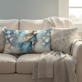 Etheral Fantasy Goddess i en Watercolor Dream Lumbarkudde