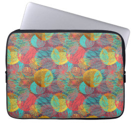 Etheral Golden Blommars - Seamless Blommigt Harmon Laptop Fodral