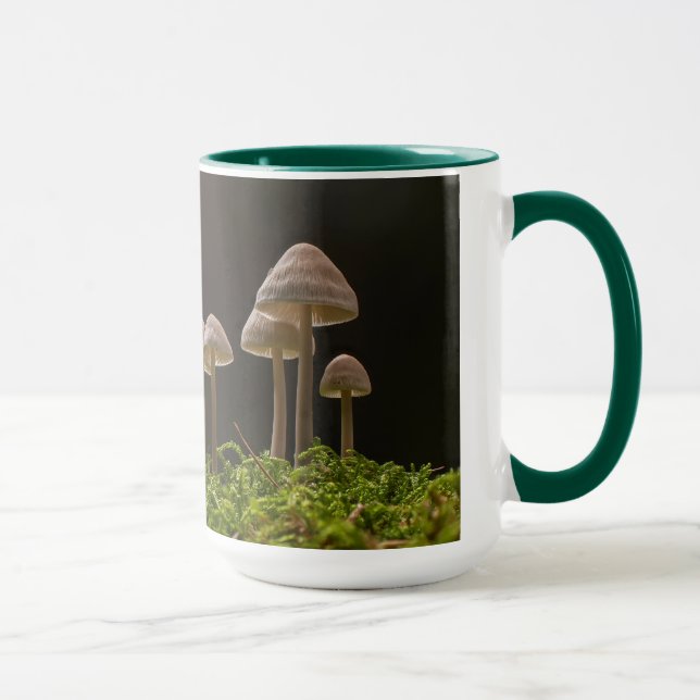 Etheral White Mushroom Art Mugg (Höger)