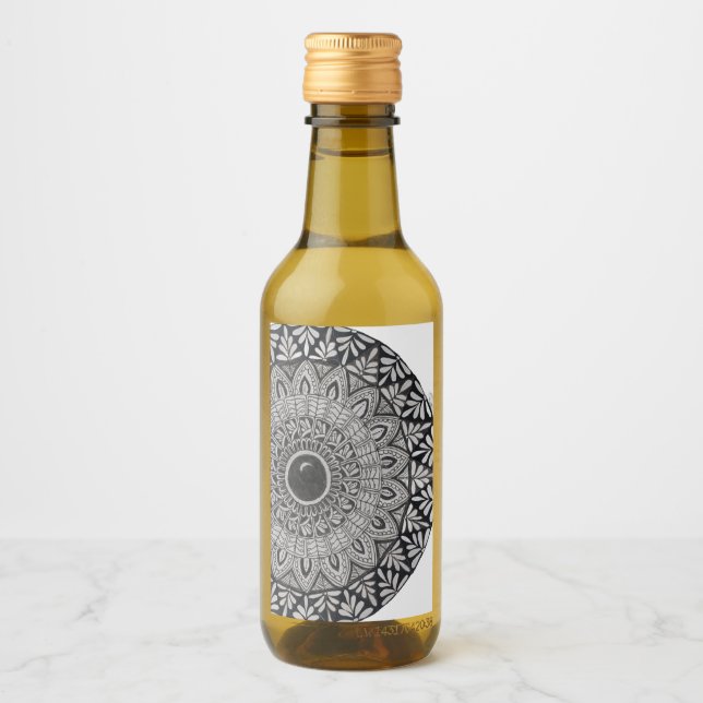 etikett för mandala-konst på miniflaska för vin (Framsida)