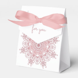 Etnisk Blommigt Coral Mandala. Presentaskar