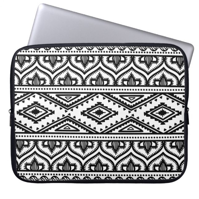 Etnisk mönsterdesign laptop sleeve (Framsidan)