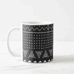 Etnisk stammen: svart vit mönster. kaffemugg