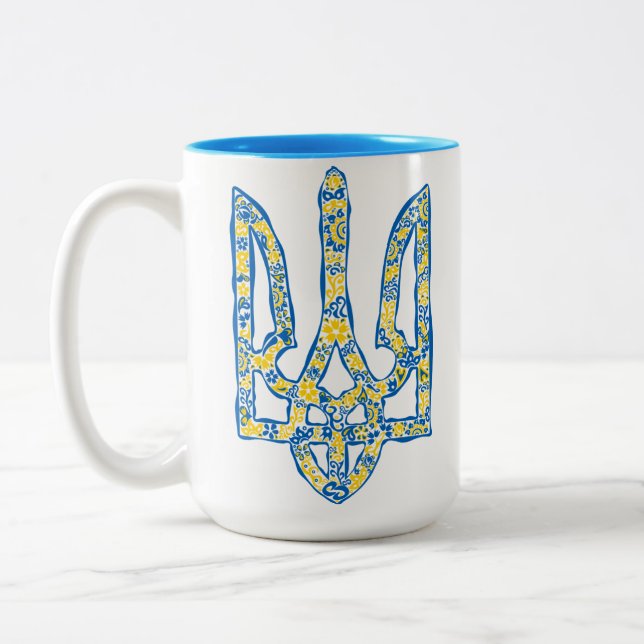 Etniska ukrainska nationella emblemet trident tryz Två-Tonad mugg (Vänster)