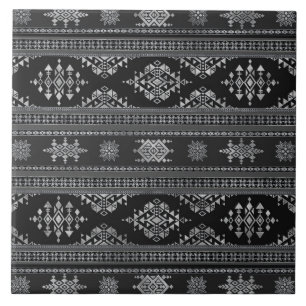Etniskt ornament - Greyscale silver Kakelplatta
