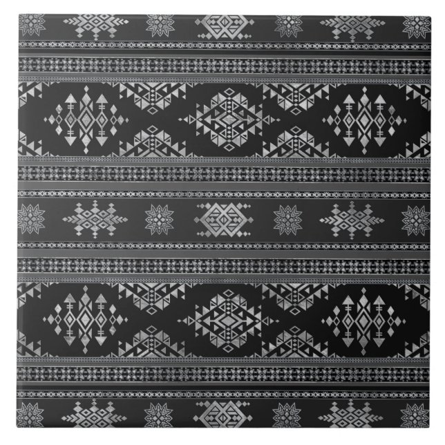 Etniskt ornament - Greyscale silver Kakelplatta (Framsidan)
