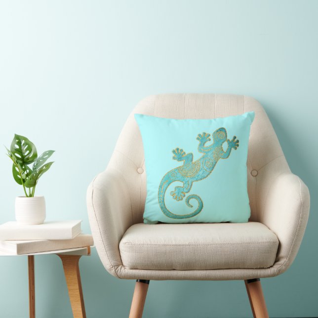 Etno Gecko med Spiral och punkter 5 Kudde (Stol)