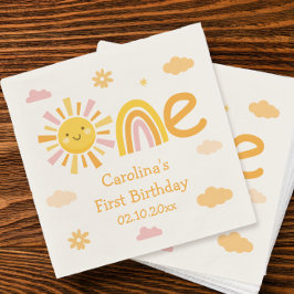 Ett år runt födelsedagsfesten i sol pappersservett