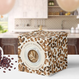 Ett Baby brinner i kaffebönor för spädbarn Presentaskar