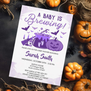 Ett Baby brinner Lila Halloween Baby Shower Inbjudningar