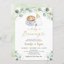 Ett Baby håller på att föda upp en grekisk kaffeba