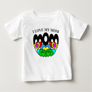 Ett barn som älskar sin mamma t shirt