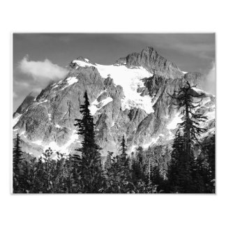 Ett berg i North Cascades National park Fototryck