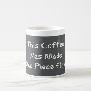 Ett bietflödeskaffe kaffemugg