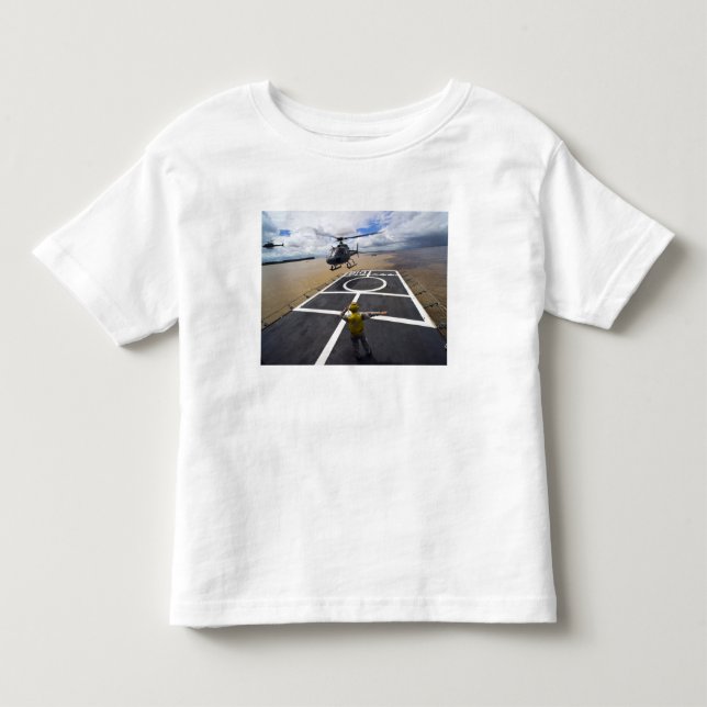 Ett brasilianskt Eurocopter förbereder sig för att Tee Shirt (Framsida)