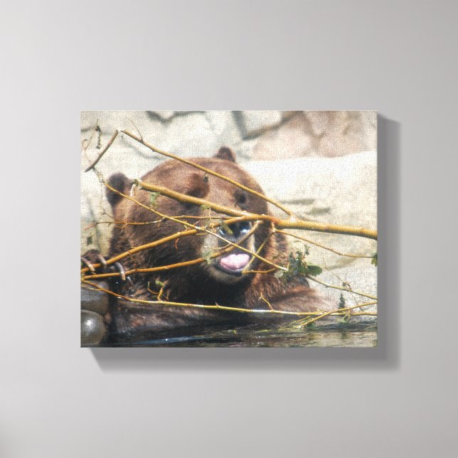 Ett Cute Grizzly Bear-spel i Vatten Canvastryck (Framsida)