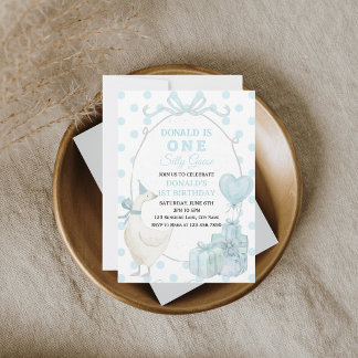 Ett dumt gås Första födelsedagsinbjudan Pojke Blå Inbjudningar