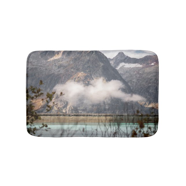 Ett enda moln över Sjö Badrumsmatta (Framsidan)