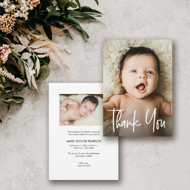 Ett enkelt Baby-fototack för skripthantering Tack Kort (Simple Baby Photo Thank you Script Handlettering card)