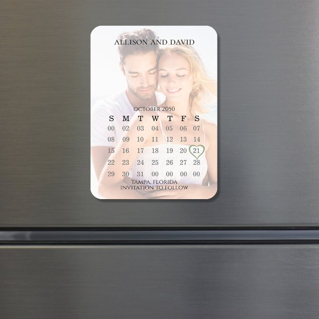 Ett enkelt foto på fem rader i Bröllop-kalendern s Magnet (Wedding save-the-date photo magnet with calendar template. )