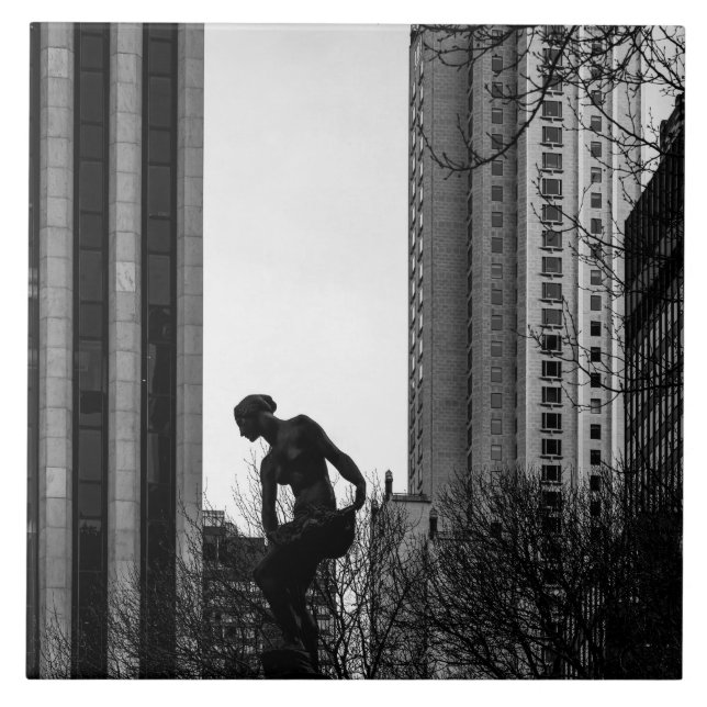 Ett ensligt ögonblick i staden kakelplatta (Framsidan)