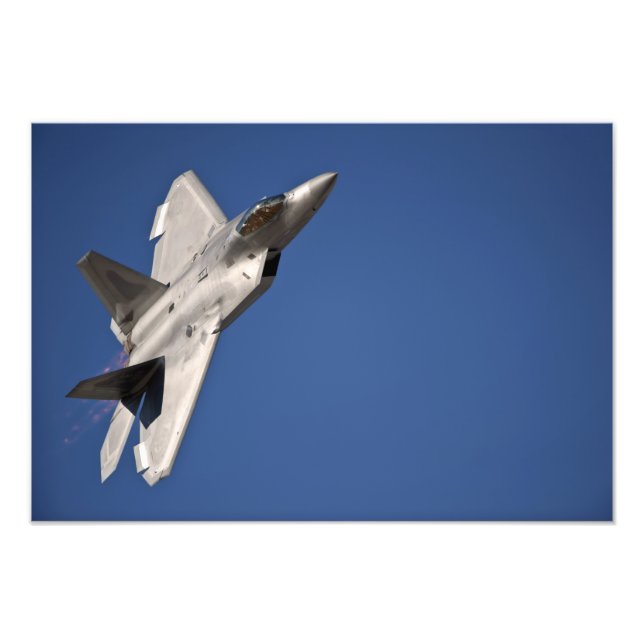 Ett F-22 Raptorflygplan Fototryck (Framsidan)