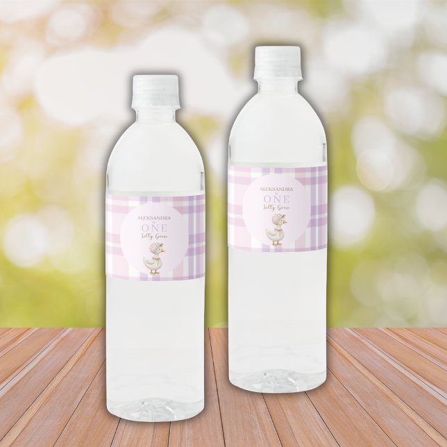 Ett Fånig Goose Girl 1:a födelsedagen Party Vattenflaskor Etikett (Skapare uppladdad)