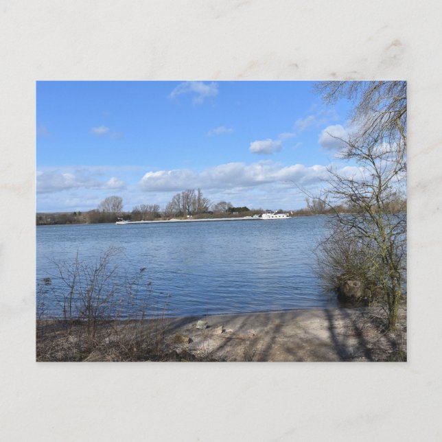 Ett fartyg på floden, Rhen av Oppenheim, Tyskland Vykort (Framsida)