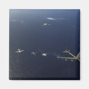 Ett flygplan 3 för US-flygvapen B-52 Magnet