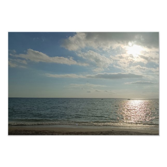 Ett fredligt sjölandskap över Medelhavet Fototryck (Framsidan)