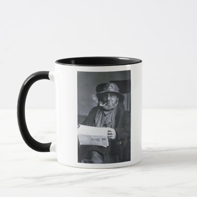 Ett gammalt saltar mugg (Vänster)