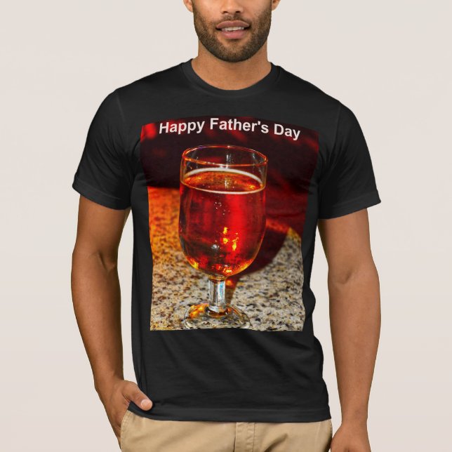 Ett glas öl för Far-dagen T Shirt (Framsida)