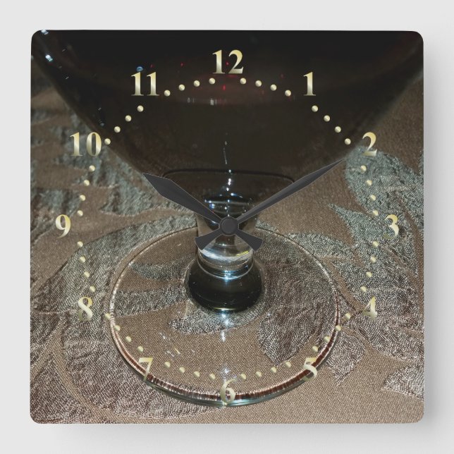 ett glas rött vin fyrkantig klocka (Framsida)