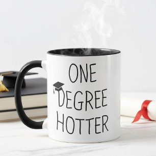 Ett grad varmare Roligt examenscitat Mugg