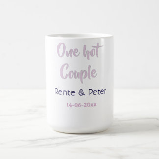 Ett hett par lägg till namn lila pastell retro mod kaffemugg