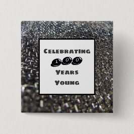 Ett hundra år Unga milstolpe-Eleganten på födelsed Knapp