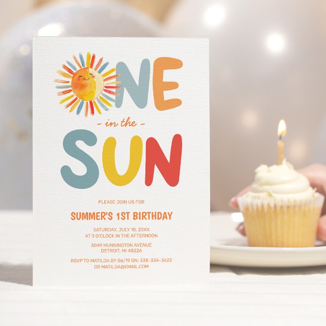 Ett i Sol Sunshine Barns födelsedag Party Inbjudningar (Skapare uppladdad)