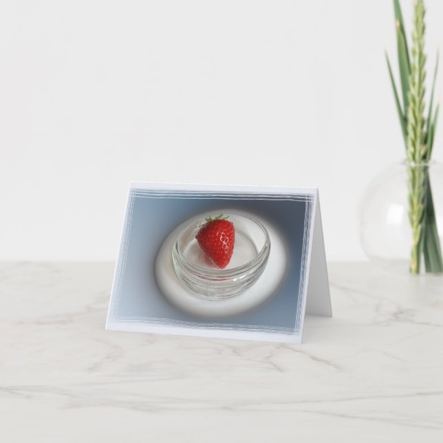 Ett jordgubbsbär i kopp kort (Framsida)